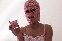Putalocura Anonimas La chica Femen